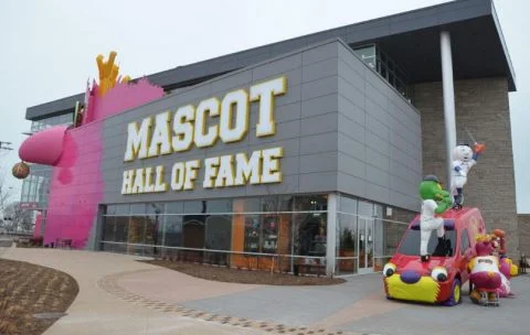 Mascots for Chicago White Sox, Harlem Globetrotters to be inducted into  hall of fame June 18 • Northwest Indiana Business Magazine